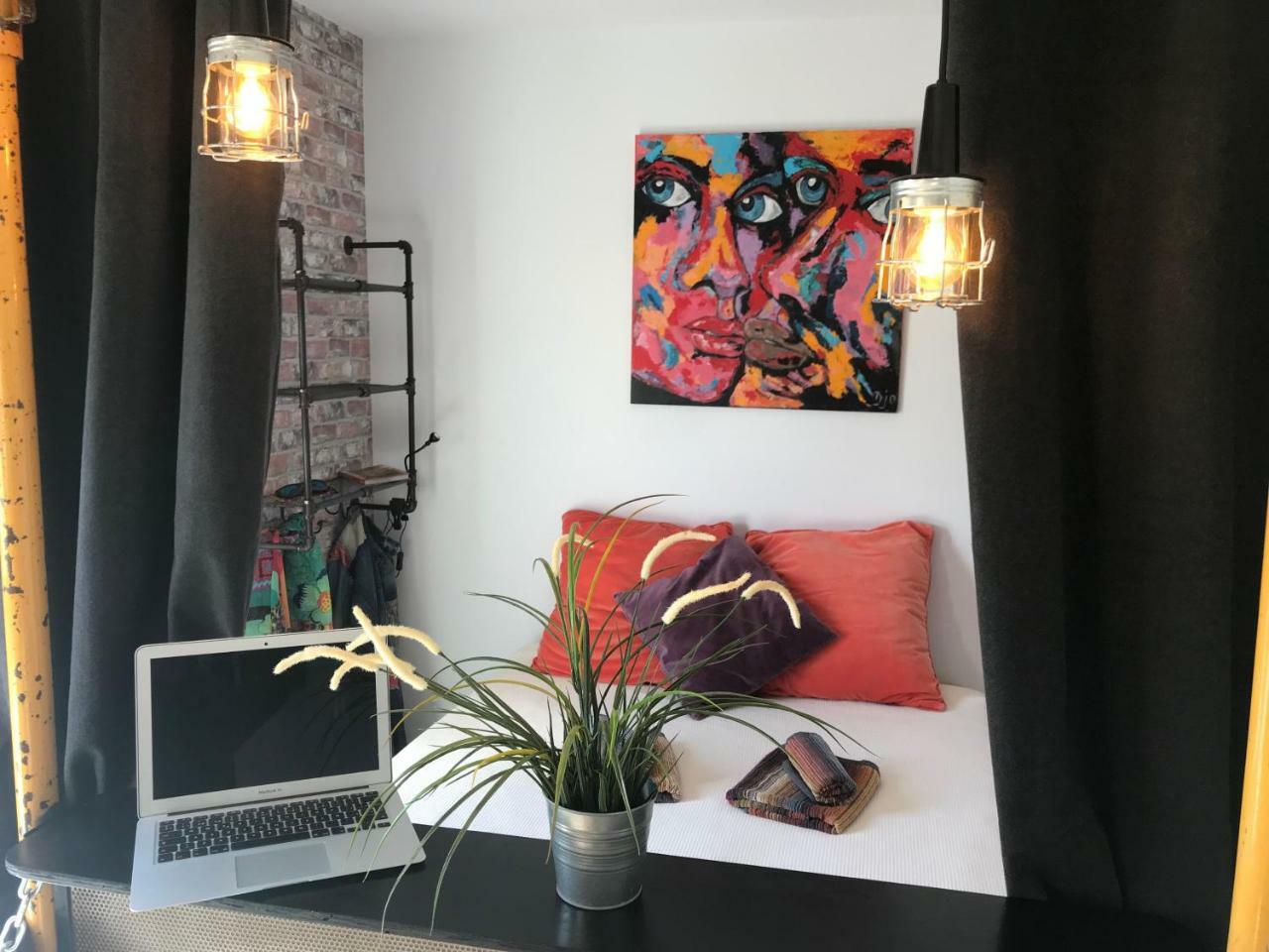 Studio "Mosaico" With Parking, Air Conditioner, Pool, Fibre Optic 600Mb Included تريفة المظهر الخارجي الصورة